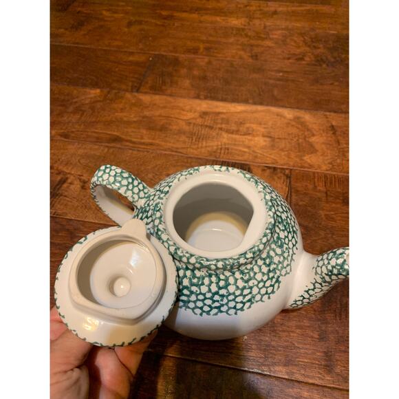 Corelle Ceramic Teapot and Creamer Set - Picture 5 of 10
